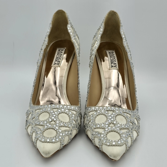 Badgley Mischka Rouge Pointy-Toe Pumps, Ivory, Women's 9 - Picture 3 of 16